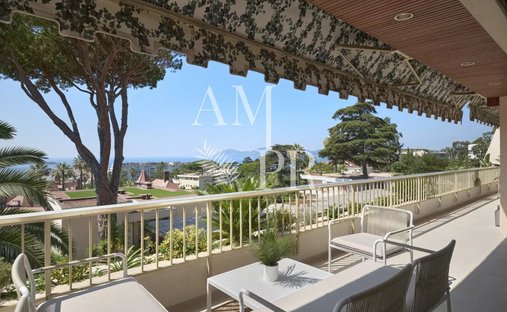 Apartamento en La Californie, Cannes, Francia 1