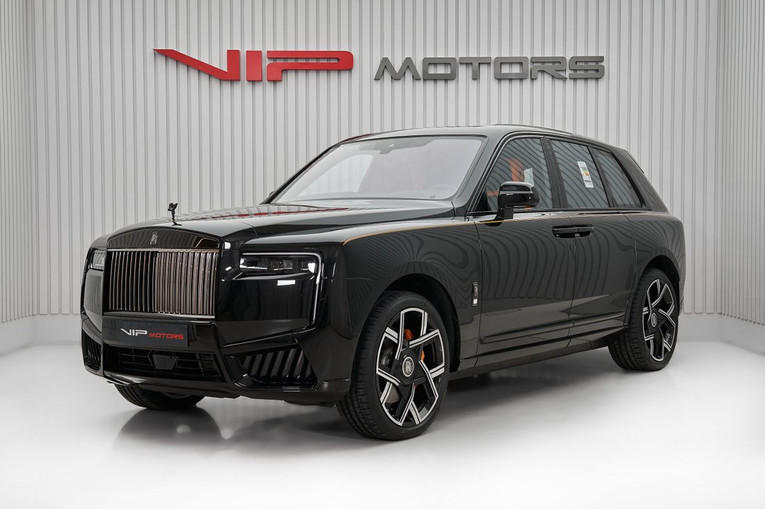 Suv in Dubai, Dubai, United Arab Emirates 3 - 15163048