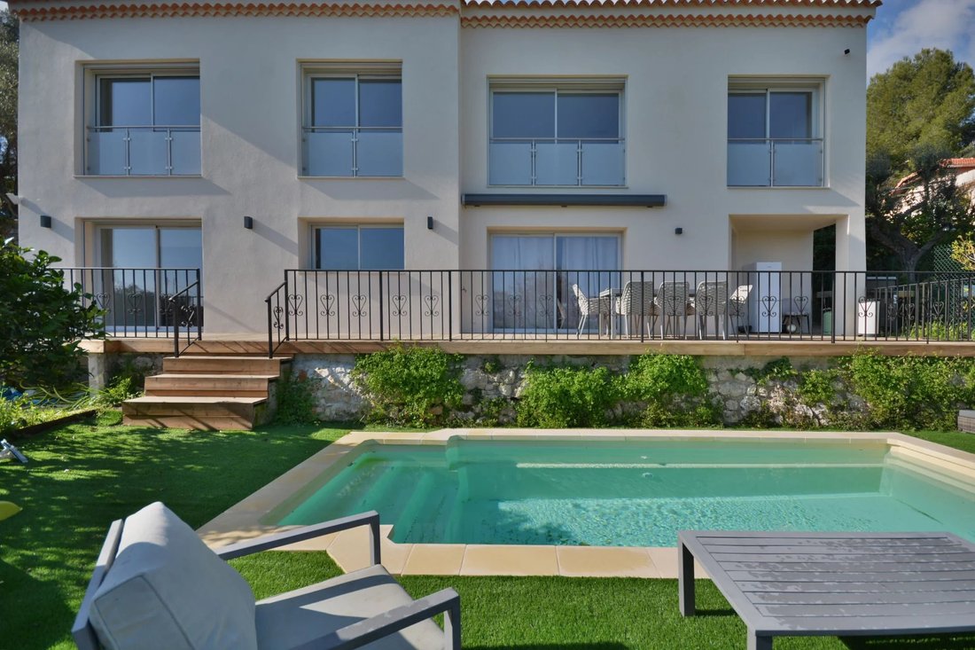 Villa in Cannes, Provence-Alpes-Côte d'Azur, France 4 - 12881546