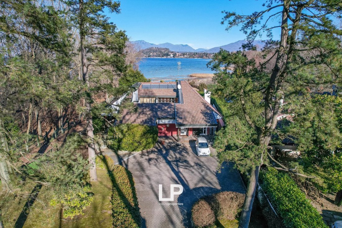 Villa à Ispra, Lombardie, Italie 2 - 12065891