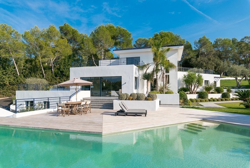 Estate in Les Indes les-Groulles, Mouans-Sartoux, France 2 - 13689223