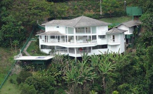 House in Portogalo, State of Rio de Janeiro, Brazil 1