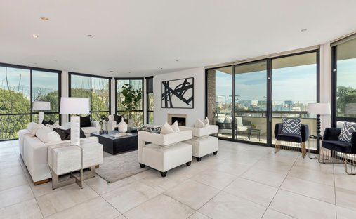 Condo in Beverly Hills, California, United States 1
