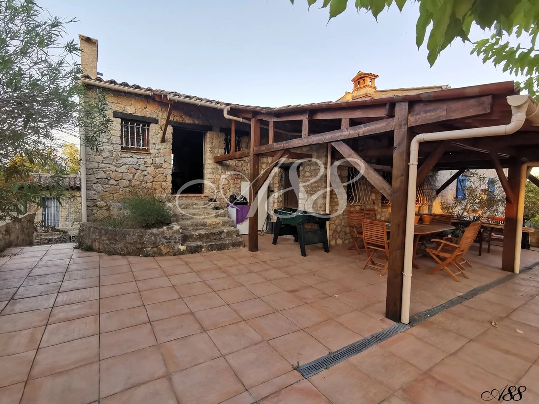Country House in Saint-Paul-en-Forêt, Provence-Alpes-Côte d'Azur, France 5 - 12432225