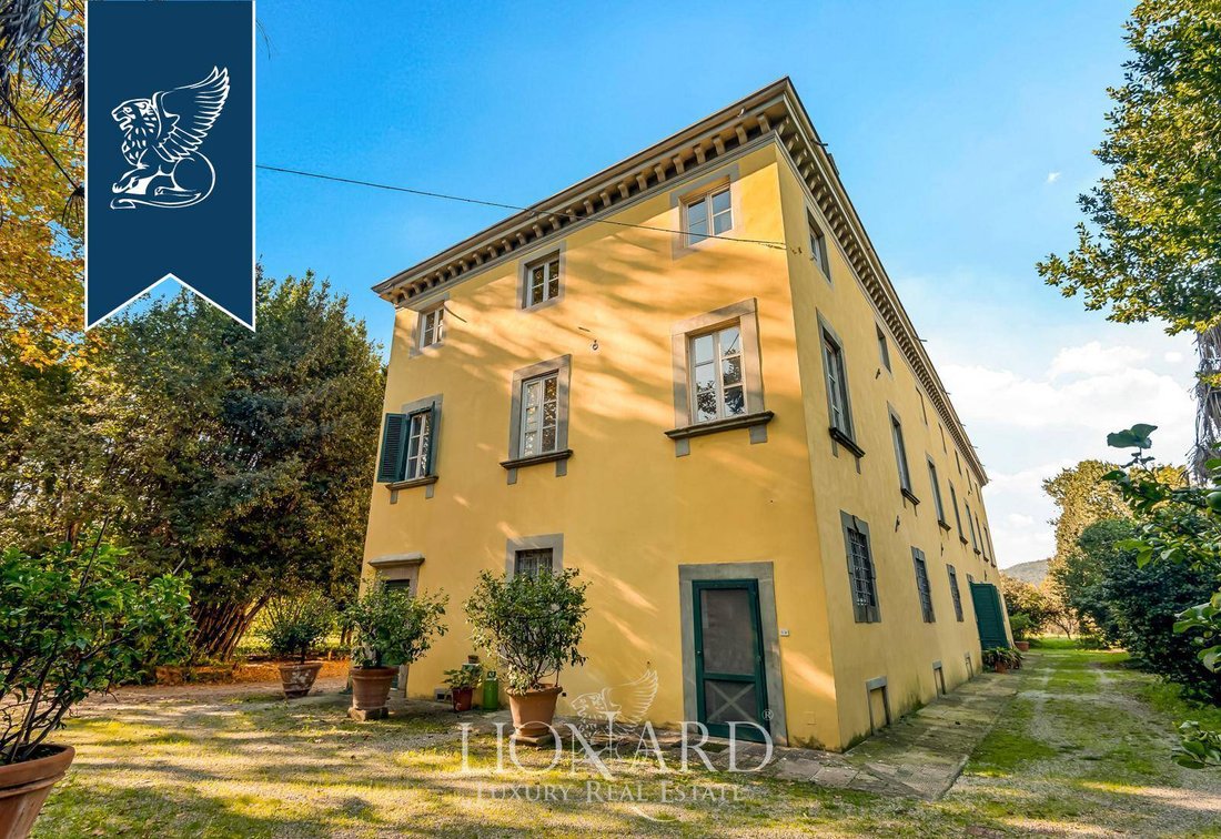 Villa in Pieve di Brancoli, Lucca, Tuscany 3 - 15164654