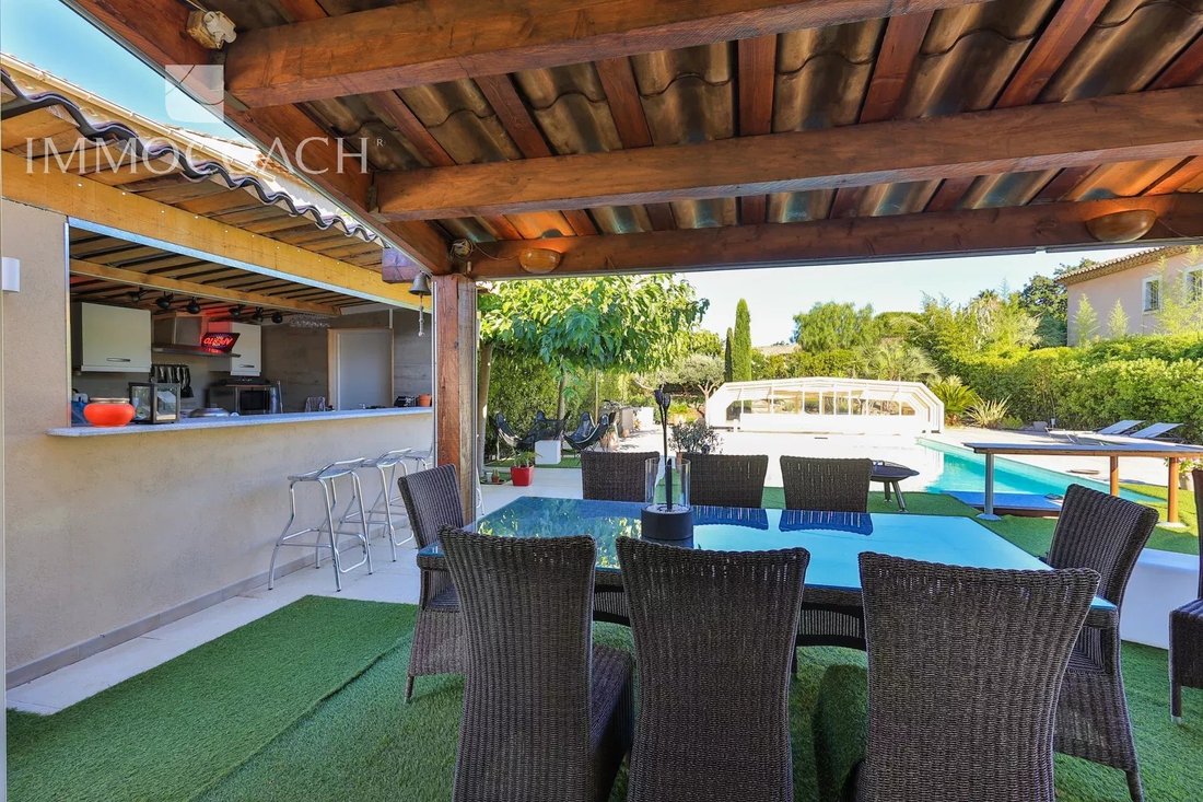Villa in Zone Est Diffuse, Saint-Tropez, France 3 - 12076888