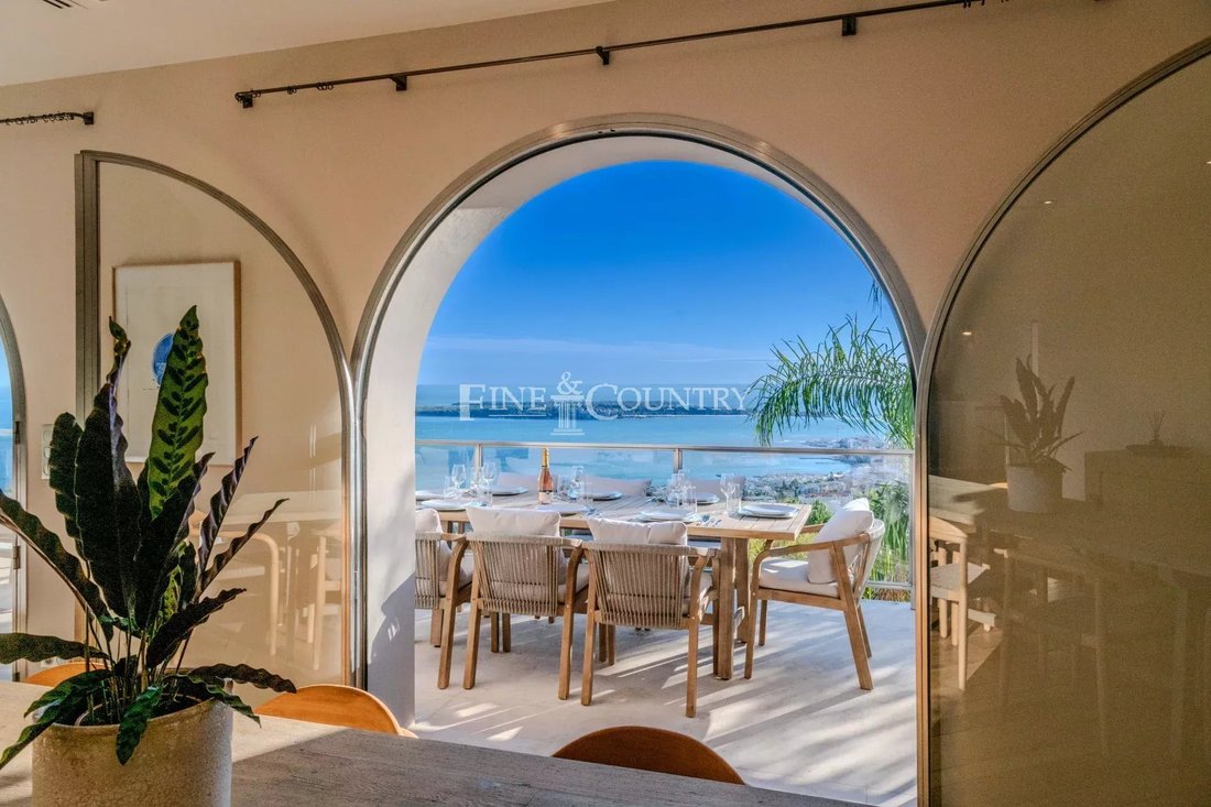 Villa in La Maure-Super Cannes, Vallauris, France 4 - 13456906