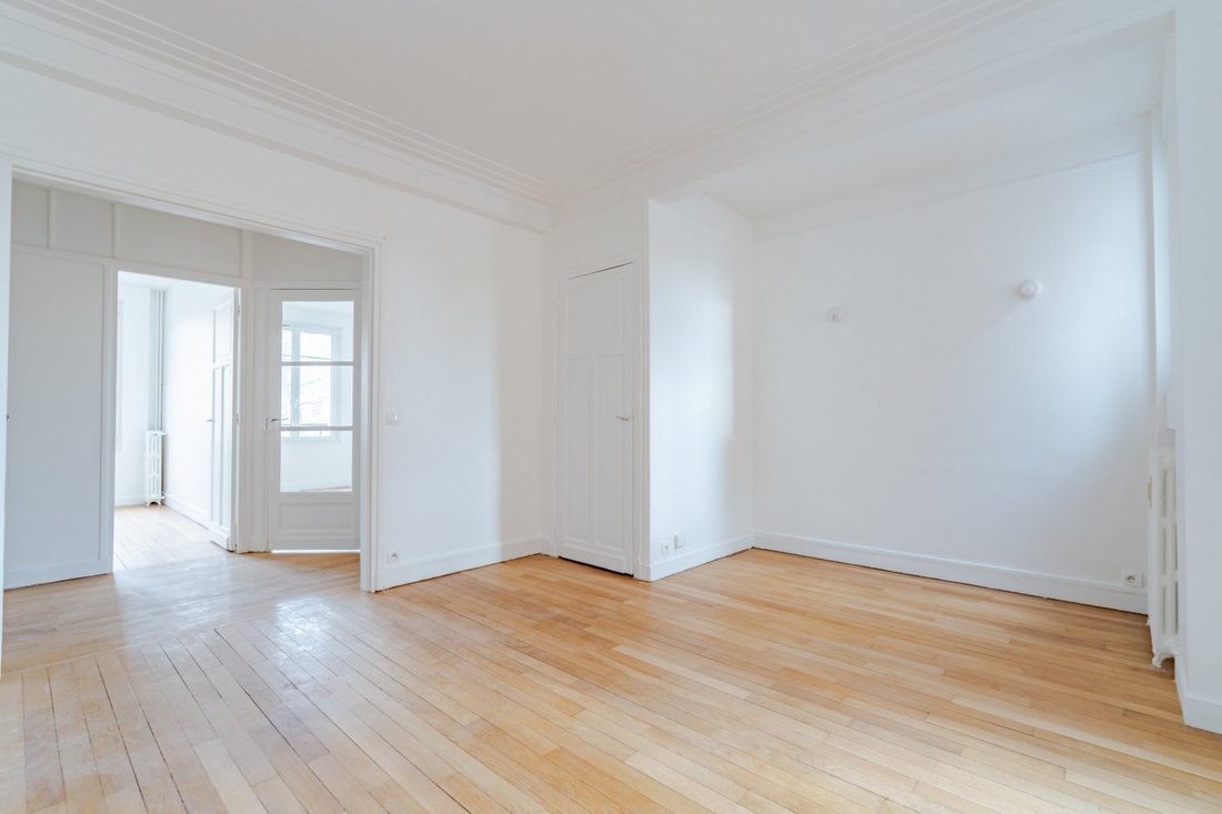 Apartment in Puteaux, Ile-de-France, France 1 - 15163240