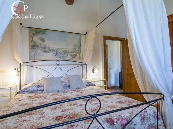 Villa in Dicomano, Tuscany, Italy 4 - 14679731