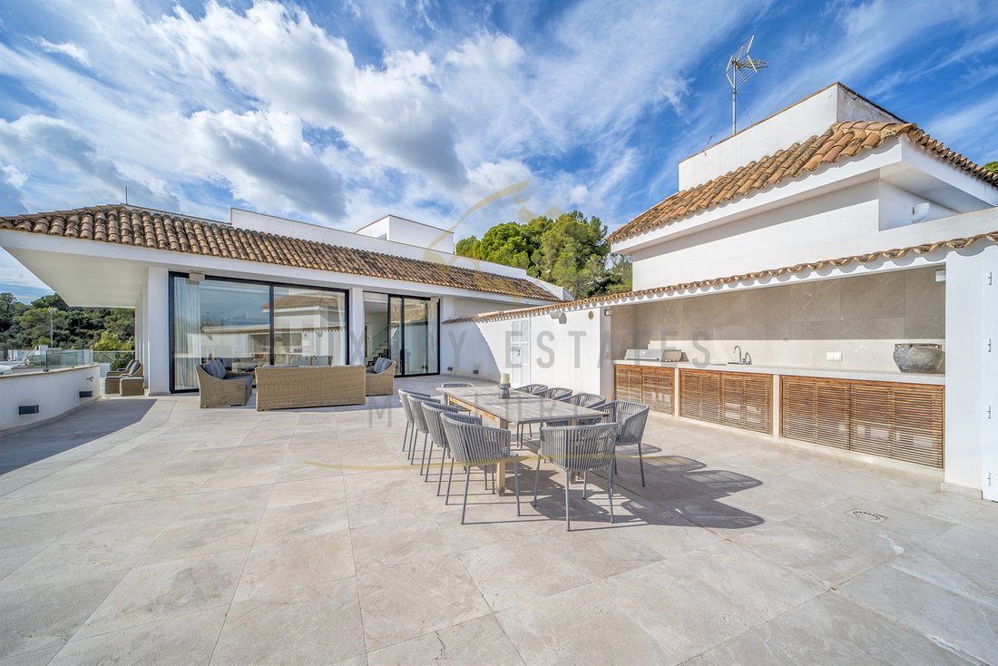 Picture of Vila Nova de Gaia Luxury Apartment for Sale | $1,968,975 | 707 m2