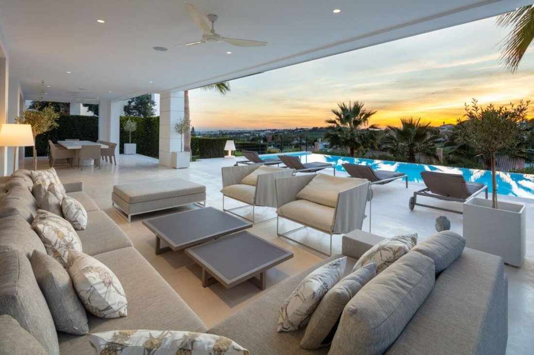 Villa in Puerto Banus, Marbella, Spain 3 - 15172304