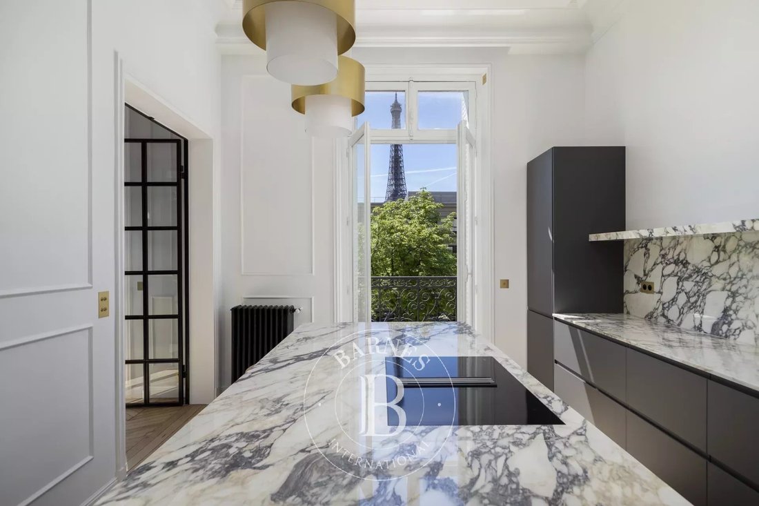 Apartment in Paris, Île-de-France, France 5 - 12012045