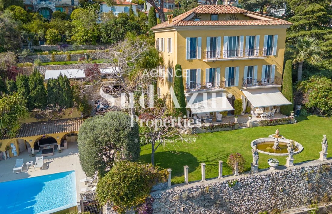 House in Èze, Provence-Alpes-Côte d'Azur, France 2 - 15164026