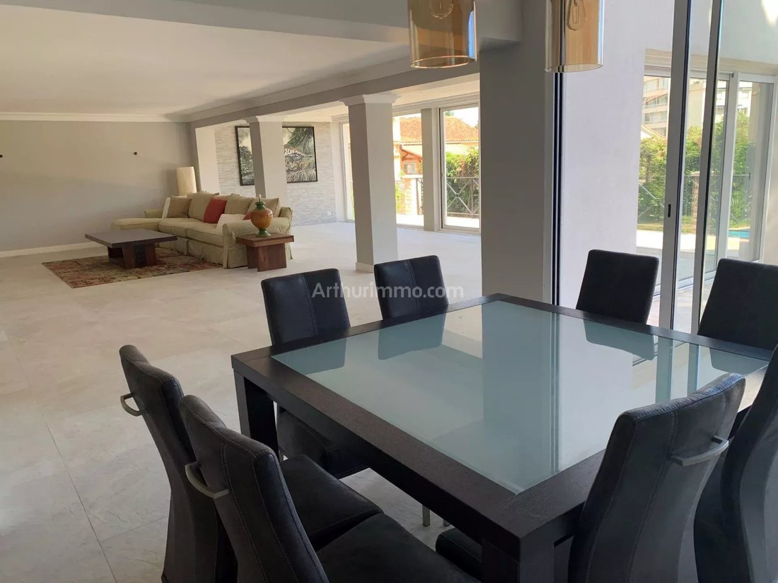 Villa in Cannes, Provence-Alpes-Côte d'Azur, France 5 - 11504729