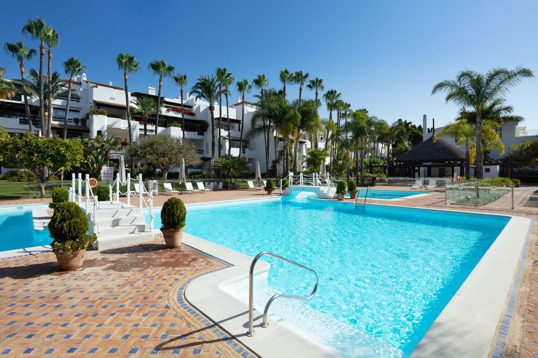 Penthouse in Puerto Banus, Marbella, Spain 1 - 15172289