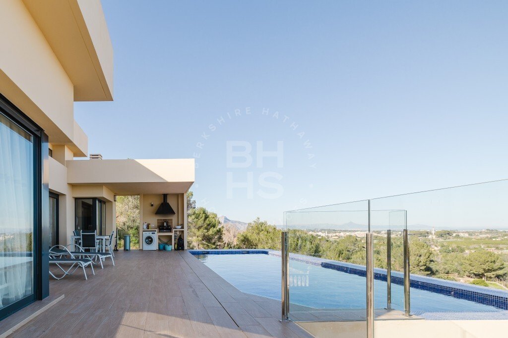 Villa en Denia, Comunidad Valenciana, España 1 - 15171527