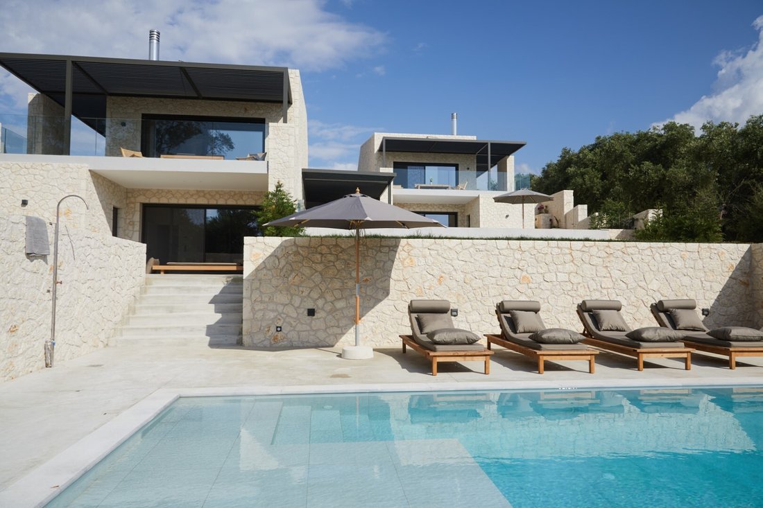 Villa in Northern Corfu, Peloponnese, Western Greece and the Ionian, Greece 2 - 15172080