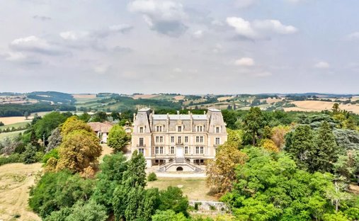 Castle in Pomponne, Montauban, France 1