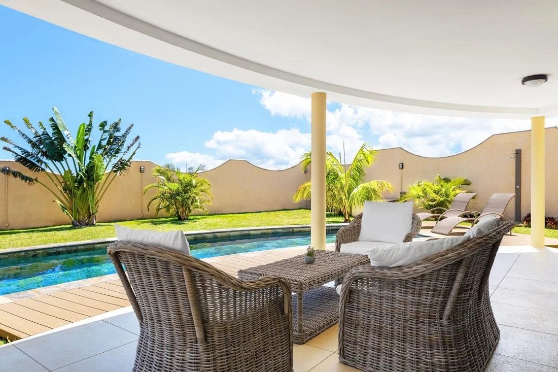 Villa in Albion, Rivière Noire District, Mauritius 4 - 14694648