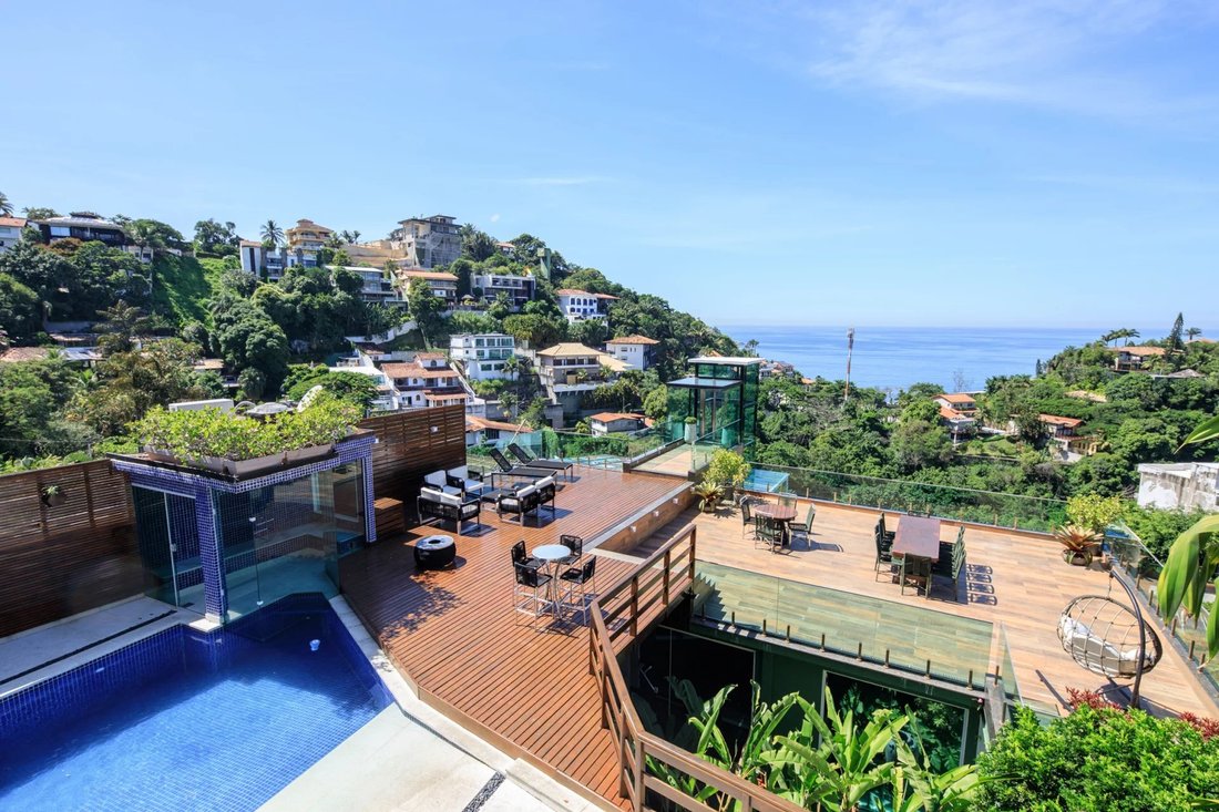 Villa in Rio de Janeiro, State of Rio de Janeiro, Brazil 1 - 10995040