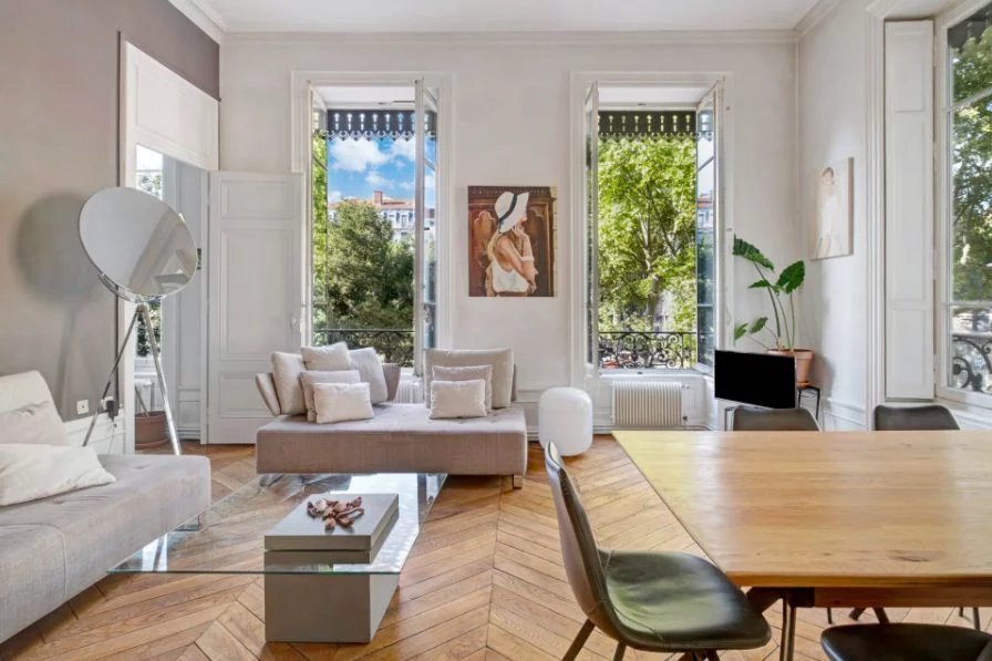 Apartment in Saint Thomas d'Aquin, Paris 7e Arrondissement, Paris 2 - 13590960