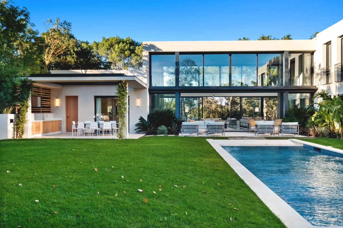 Villa in Moulieres, Le Cannet, France 5 - 14750600