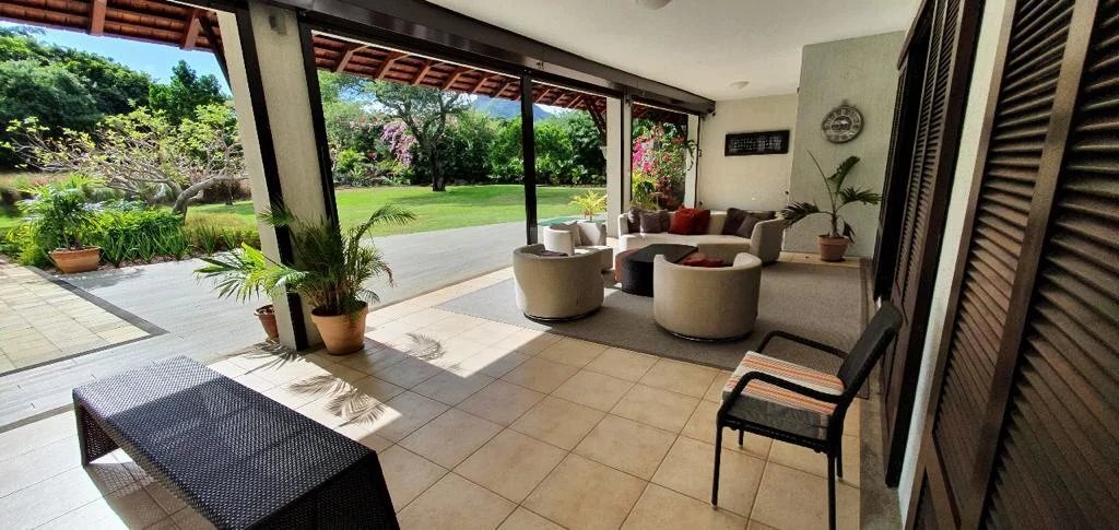 Villa in Tamarin, Rivière Noire District, Mauritius 3 - 14425207