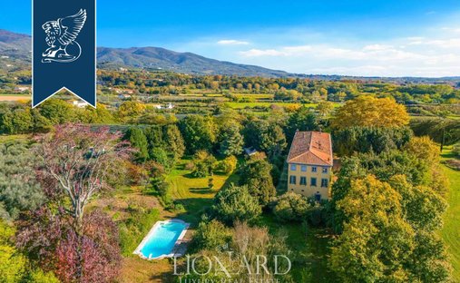 Villa in Pieve di Brancoli, Lucca, Tuscany 1