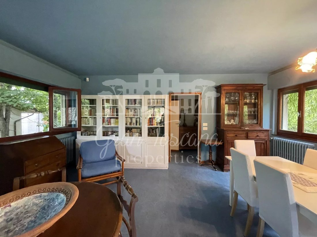 Villa in Vittoria Apuana, Forte dei Marmi, Tuscany 2 - 12085790