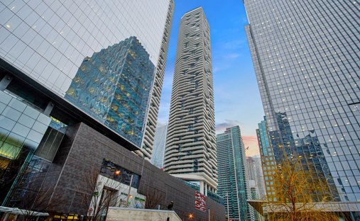 Condo in Toronto, Ontario, Canada 1
