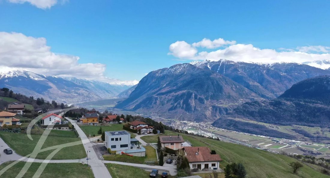 Apartment in Crans-Montana, Valais, Switzerland 3 - 14618143