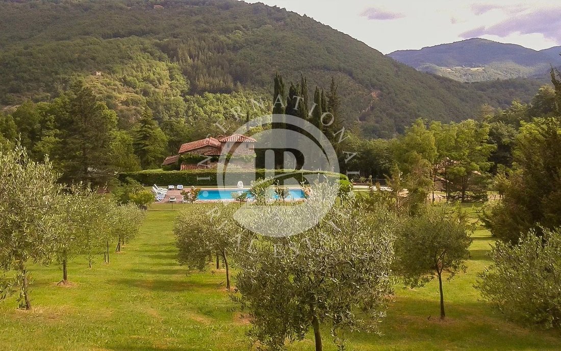 Villa in Chiusi della Verna, Tuscany, Italy 2 - 13867477