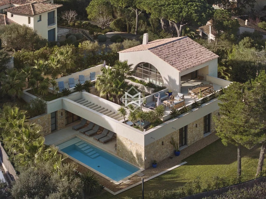 Villa in Ramatuelle, Provence-Alpes-Côte d'Azur, France 1 - 13831461