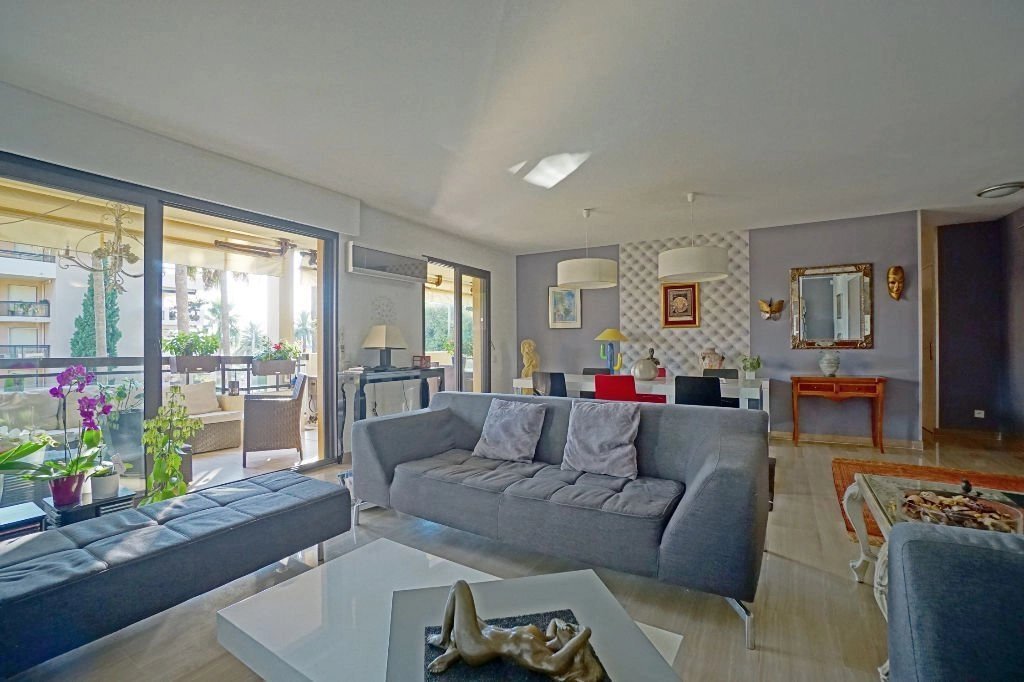 Apartment in Cannes, Provence-Alpes-Côte d'Azur, France 2 - 12157652