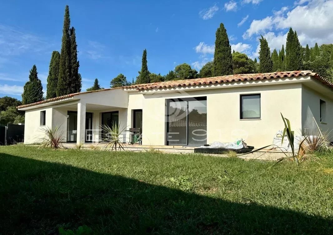 Villa in Auribeau-sur-Siagne, Provence-Alpes-Côte d'Azur, France 1 - 14736948