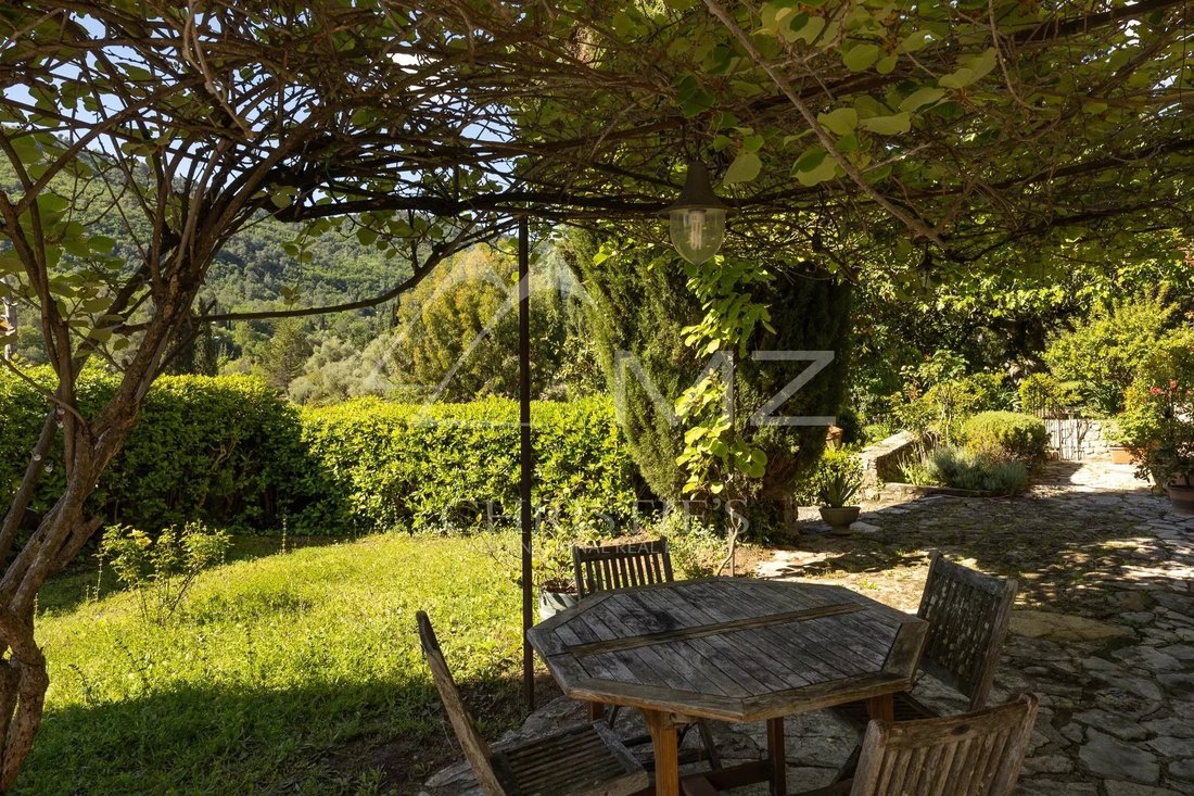 Villa in Le Bar-sur-Loup, Provence-Alpes-Côte d'Azur, France 2 - 14238941