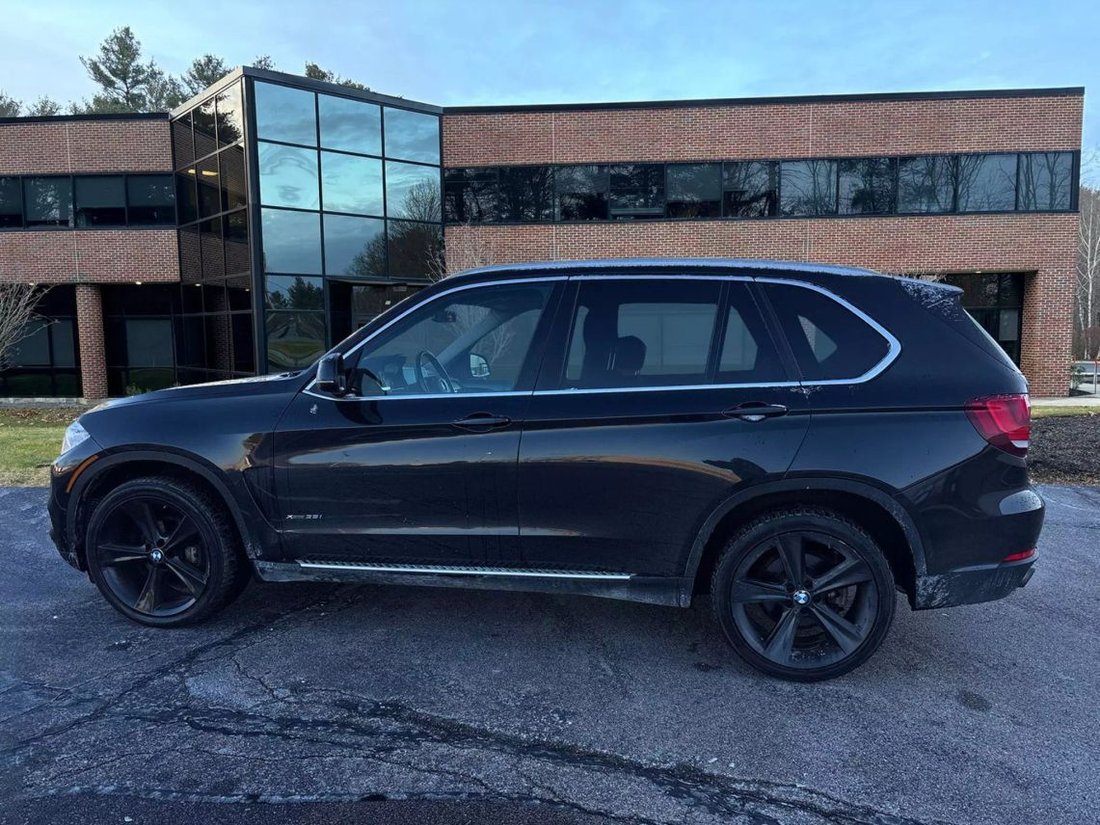Suv in Canton, MA, United States 2 - 15161302