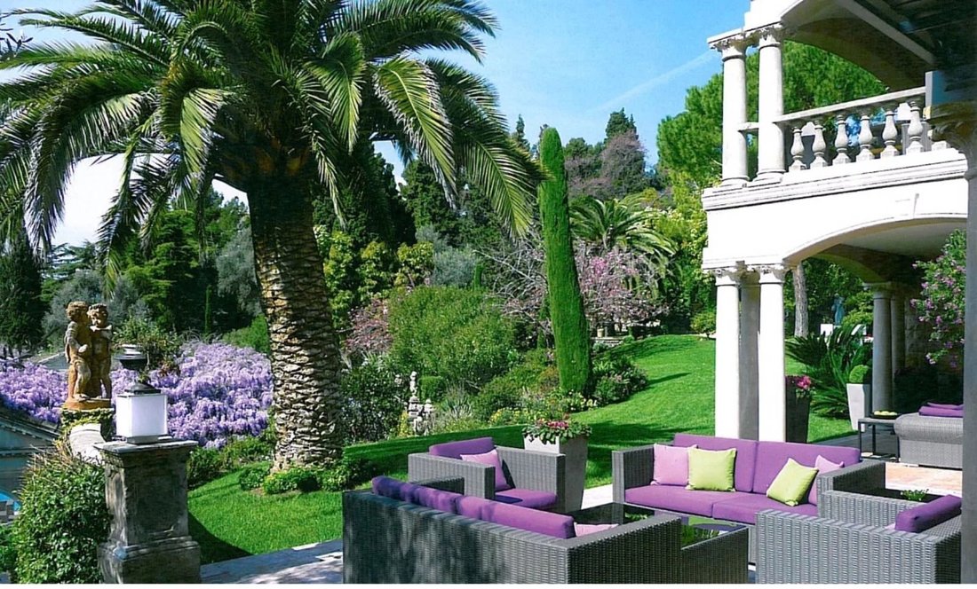 Estate in Cannes, Provence-Alpes-Côte d'Azur, France 3 - 12160674