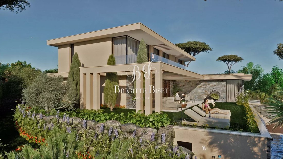 Villa in French Riviera, Provence-Alpes-Côte d'Azur, France 5 - 12360088
