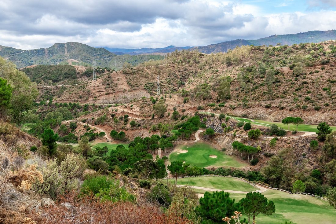 Land in La Zagaleta, Benahavis, Andalusia 1 - 15172026
