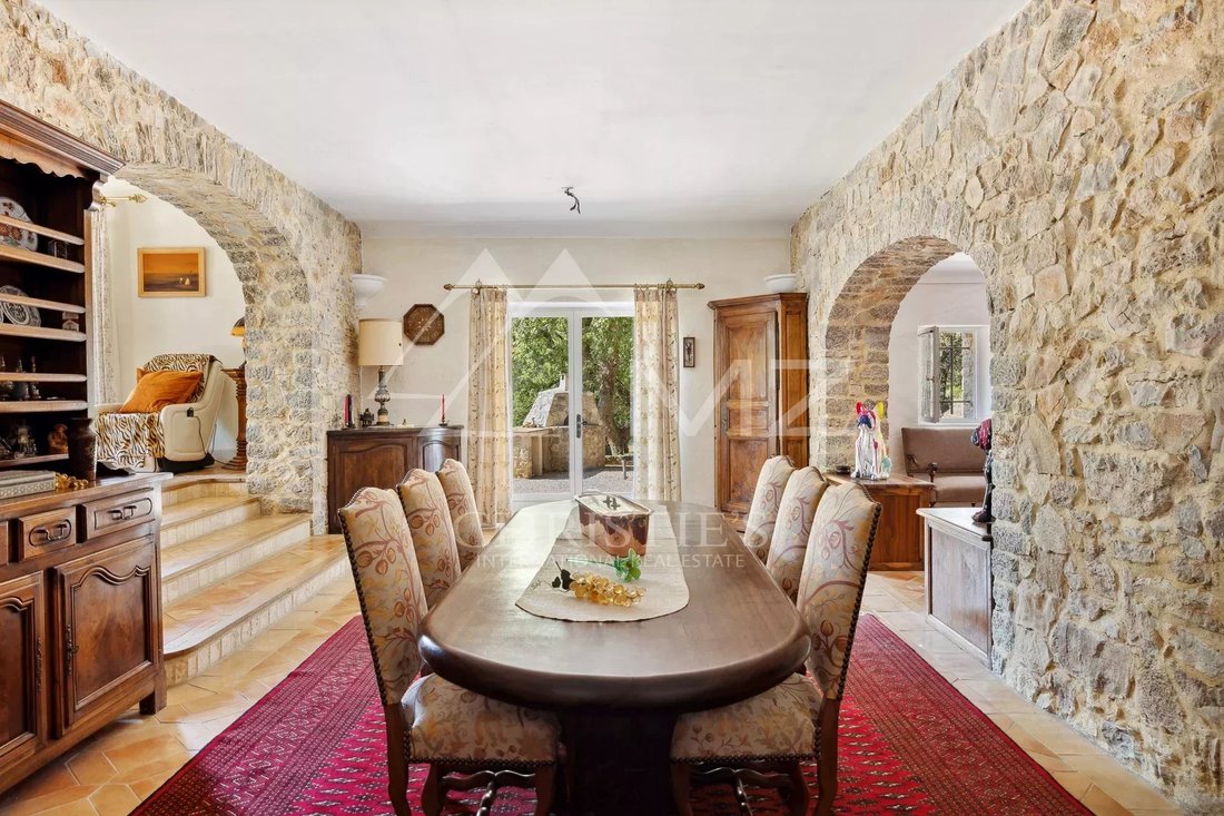 Estate in Ouest, Lorgues, France 5 - 14628845
