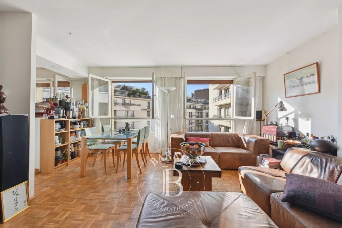Apartment in Emeriau-Zola, Paris 15e Arrondissement, Paris 1 - 14849545