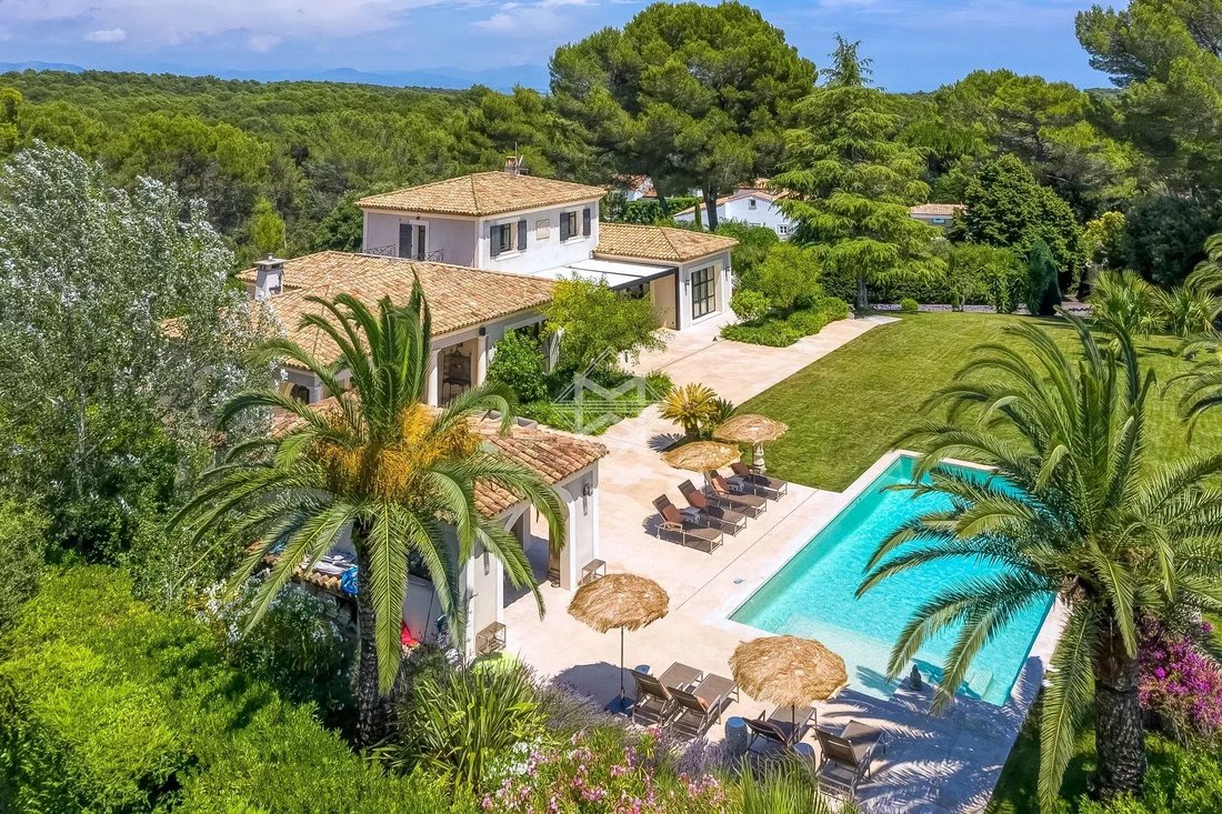 Villa in Mougins, Provence-Alpes-Côte d'Azur, France 4 - 15163784
