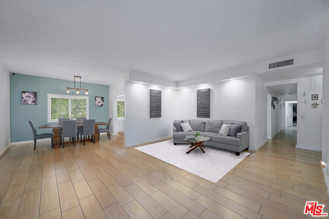 Condo in Beverly Hills, California, United States 3 - 15172406