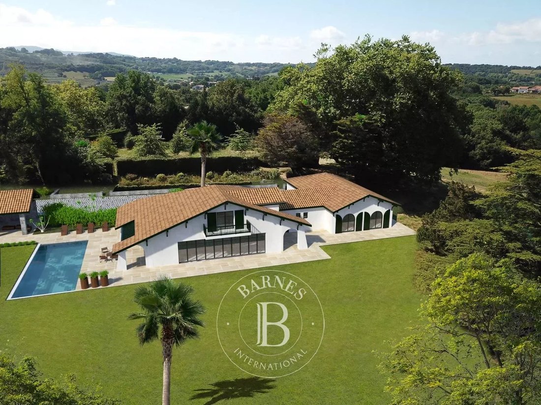 House in Mendi-Choko-Karrikatxar-Olhette, Urrugne, France 1 - 14748787