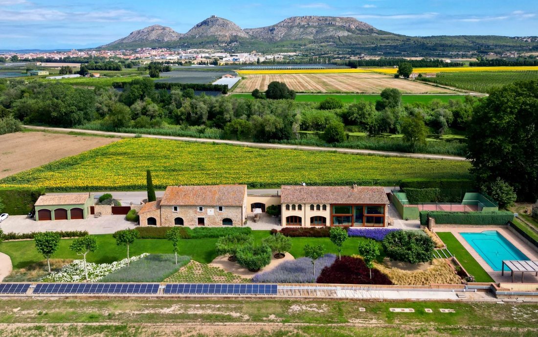 Country House in Pals, Catalonia, Spain 2 - 14476183
