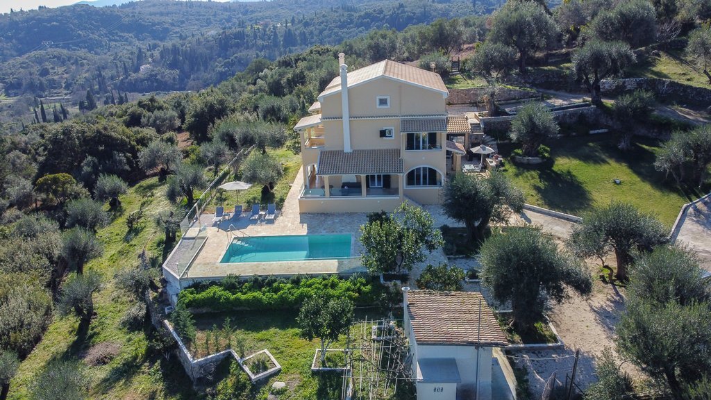 Villa in Corfu, Peloponnese, Western Greece and the Ionian, Greece 4 - 15172484