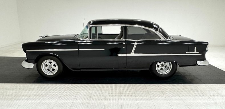 Sedan in Morgantown, United States 2 - 13698960