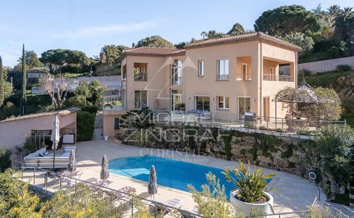 House in La Maure-Super Cannes, Vallauris, France 1