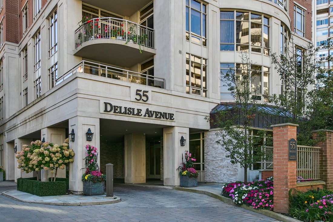 Condo in Toronto, Ontario, Canada 2 - 15172596